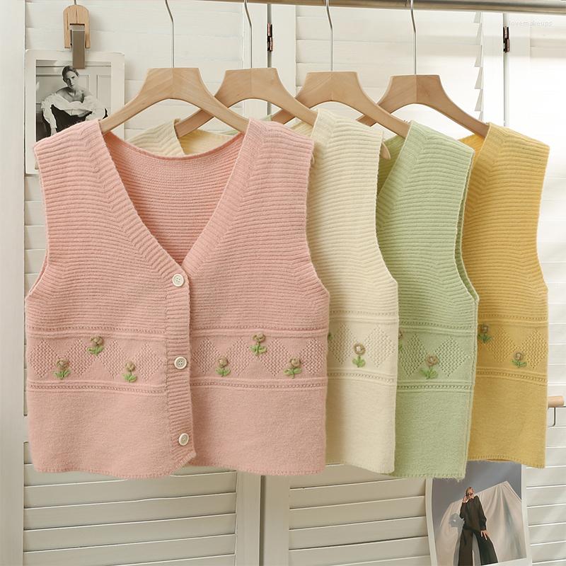 Women's Vests Knitted Floral Embroidery Femme Autumn Winter Sleeveless V-Neck Single Breasted Woman Waistcoat Korean Fashion Casual Coat, Green
Women's Vests Knitted Floral Embroidery Femme Autumn Winter Sleeveless V-Neck Single Breasted Woman Waistcoat Korean Fashion Casual Coat, Green