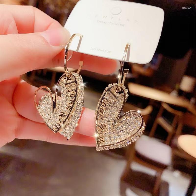Dangle Earrings Trendy Temperament Net Red Sterling Silver Needle Full Of Zircon Women's Fashion Atmosphere High-end Love Ear Jewel
Dangle Earrings Trendy Temperament Net Red Sterling Silver Needle Full Of Zircon Women's Fashion Atmosphere High-end Love Ear Jewel