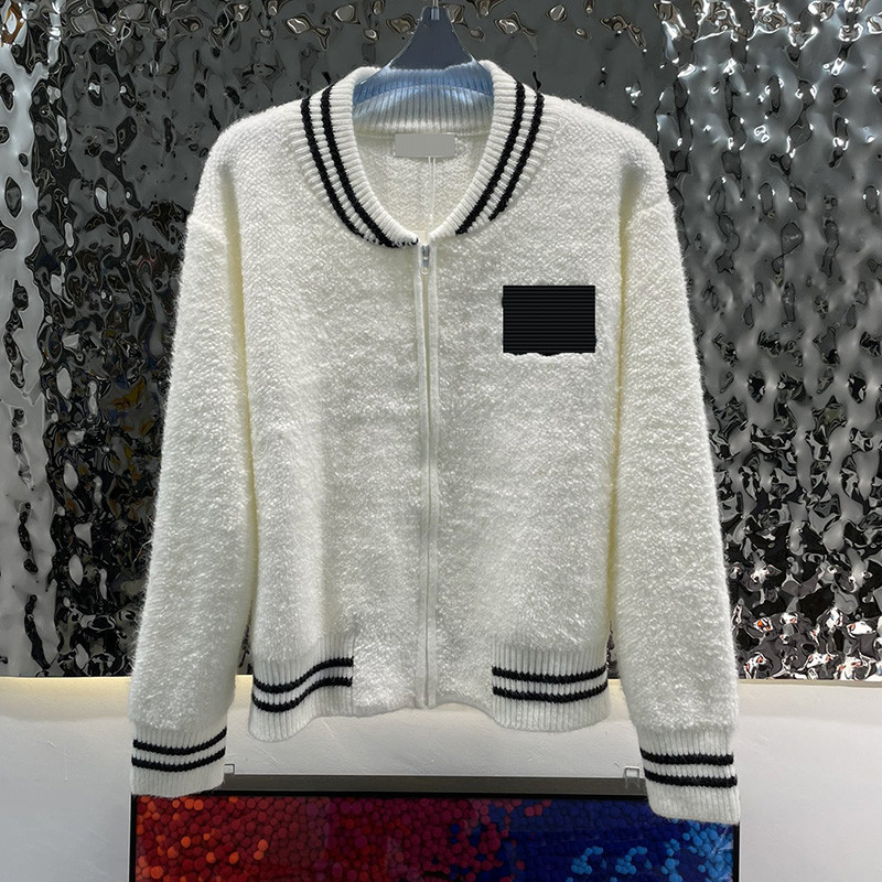 Luxury Women Coats Winter Spring Womens Jacket Fashion Street Style Jackets, White with label
Luxury Women Coats Winter Spring Womens Jacket Fashion Street Style Jackets, White with label