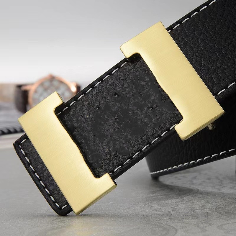 2022 Designer men's lychee pattern smooth buckle fashionable casual versatile belt H, Black
2022 Designer men's lychee pattern smooth buckle fashionable casual versatile belt H, Black