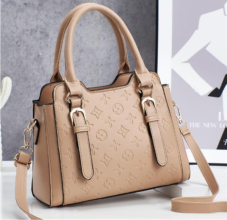 6055# Women Luxurys Designers Bags Crossbody Handbags Womens Purses Shoulder Shopping Totes Bag, Light green
6055# Women Luxurys Designers Bags Crossbody Handbags Womens Purses Shoulder Shopping Totes Bag, Light green