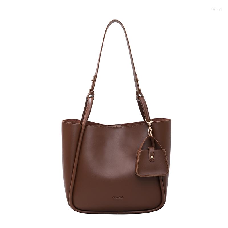 Duffel Bags Maxdutti 2022 Fashion Tote Bag Simple Leather Commuter Women High Quality Large Capacity, Black
Duffel Bags Maxdutti 2022 Fashion Tote Bag Simple Leather Commuter Women High Quality Large Capacity, Black