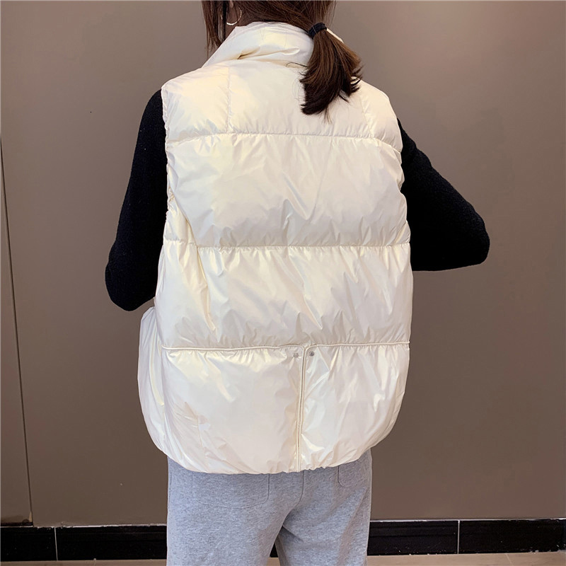 Women's Down Parkas Spring Slim Duck Vest Women Basic Waistcoat Autumn Fashion Short Puffer Jacket Casual NV1601 221205