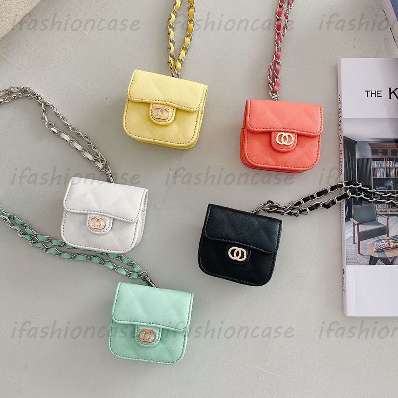 Luxury Bluetooth Earphone Cushions Designer Headphone Accessories Yellow Handbag Style With Metal Chain Universal Cover For AirPods 5 Colors
Luxury Bluetooth Earphone Cushions Designer Headphone Accessories Yellow Handbag Style With Metal Chain Universal Cover For AirPods 5 Colors