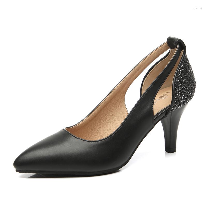 Dress Shoes 2022 Single Work Female Black Shallow Mouth Professional With Pointed High-heeled Women
Dress Shoes 2022 Single Work Female Black Shallow Mouth Professional With Pointed High-heeled Women