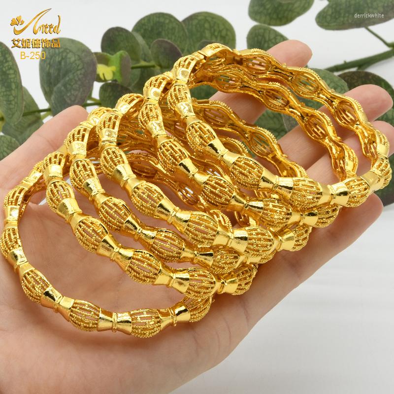 Bangle ANIID Dubai Luxury Golden Jewelry Bangles Bracelet For Women 24k Gold Plated Charm Moroccan Wedding Wholesale Gift
Bangle ANIID Dubai Luxury Golden Jewelry Bangles Bracelet For Women 24k Gold Plated Charm Moroccan Wedding Wholesale Gift