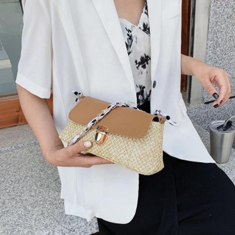 Evening Bags European And American Style Fashion Messenger Bag Simple Texture Straw Saddle Temperament Shoulder, Black
Evening Bags European And American Style Fashion Messenger Bag Simple Texture Straw Saddle Temperament Shoulder, Black