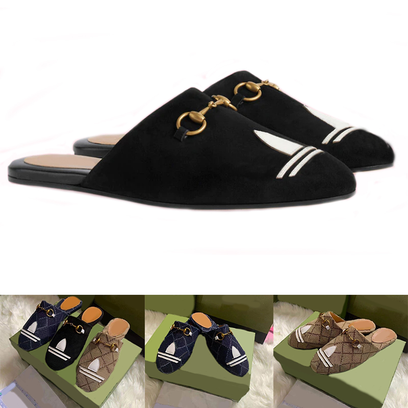 Princetown Slipper Designer Sandals Mules Trefoil Slippers Women Leather Flat Summer Beach Slides Leather Loafers Outdoor Casual Shoes 35-40, 02
Princetown Slipper Designer Sandals Mules Trefoil Slippers Women Leather Flat Summer Beach Slides Leather Loafers Outdoor Casual Shoes 35-40, 02
