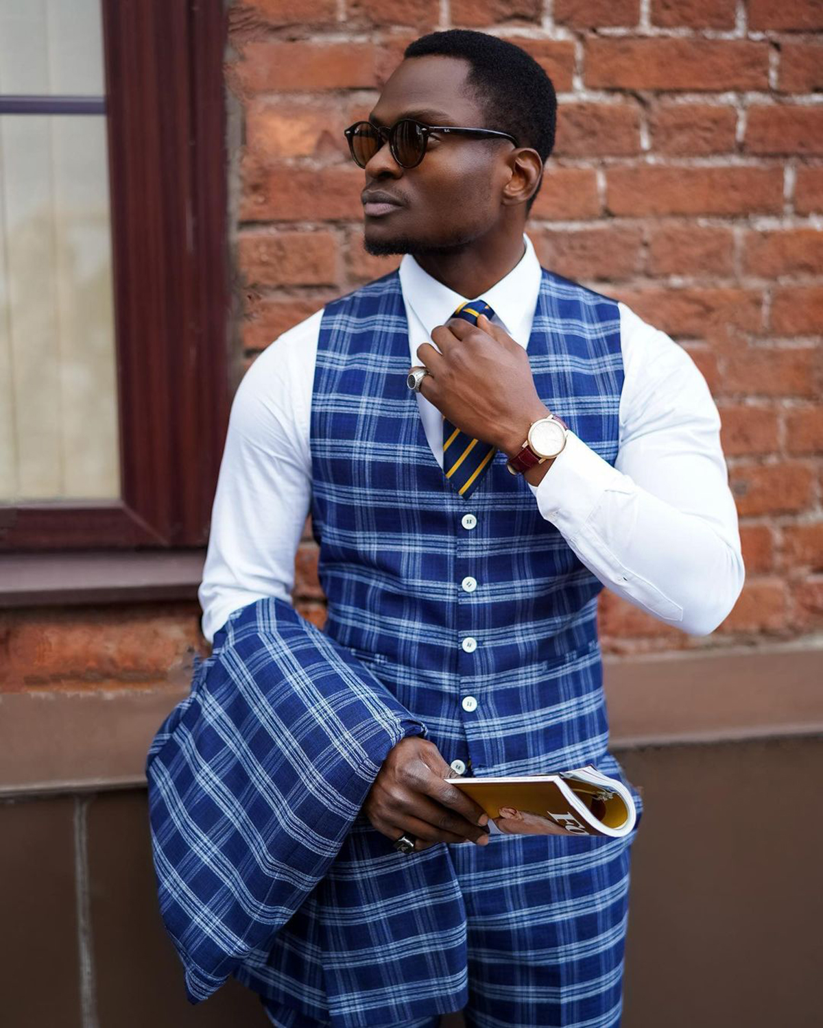 Classic Plaid Check Men Tuxedos 3 Pieces Plus Size Custom Made Handsome Wedding Suits For Business Formal Wear
