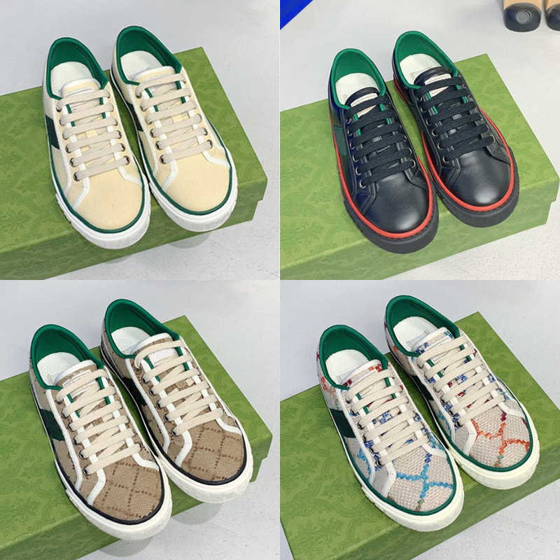 Designers 1977 Tennis shoes canvas Beige Blue washed jacquard denim Women Rubber sole Embroidered Vintage casual Sneakers top quality With Box NO411, Sock
Designers 1977 Tennis shoes canvas Beige Blue washed jacquard denim Women Rubber sole Embroidered Vintage casual Sneakers top quality With Box NO411, Sock