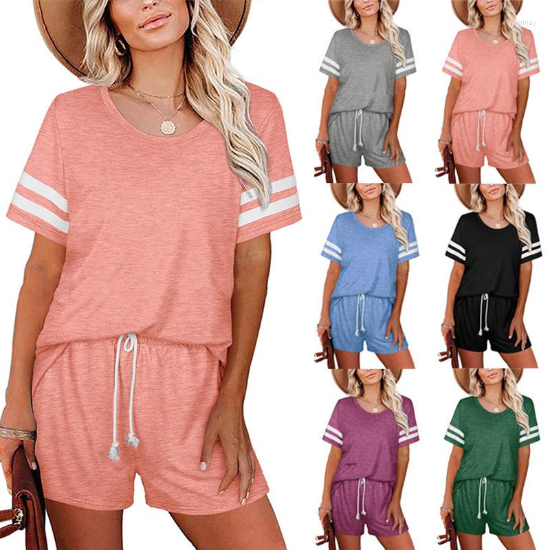 Women' Tracksuits Fashion 2022 Spring And Summer Women' Short Sleeve Striped T-shirt Pocket Shorts Casual Two-piece Suit
Women' Tracksuits Fashion 2022 Spring And Summer Women' Short Sleeve Striped T-shirt Pocket Shorts Casual Two-piece Suit