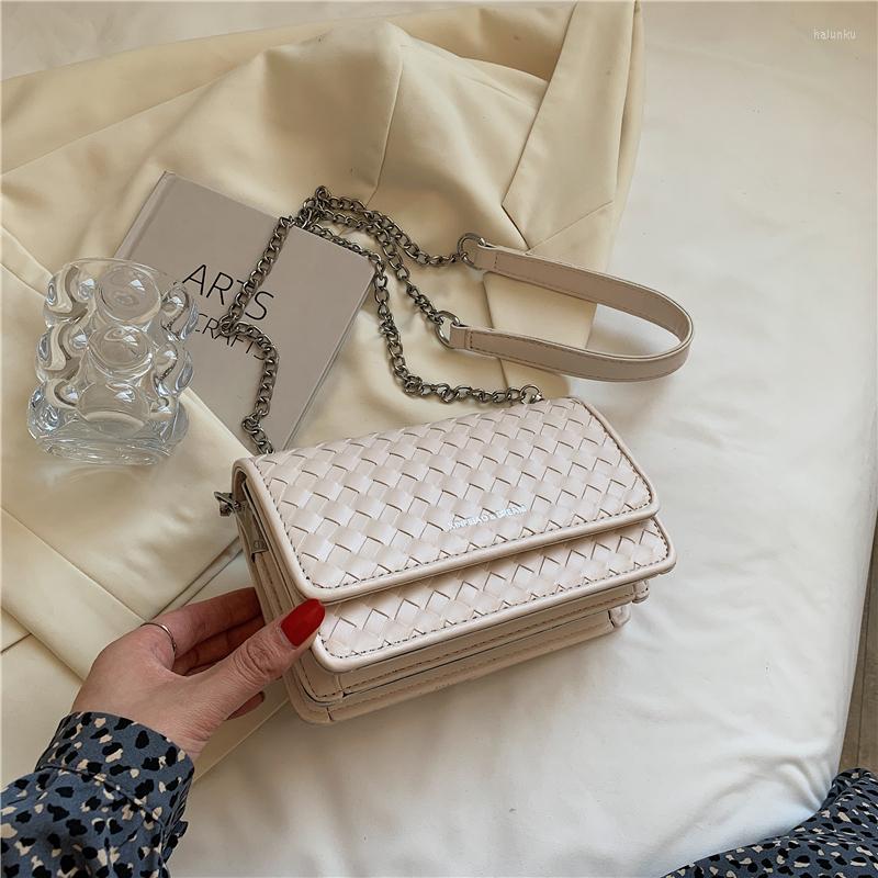 Evening Bags Luxury Designer Knitted Bag For Women Tote Sheep Skin Leather Shoulder Woven Retro Female Purses And Handbags 2022, Black
Evening Bags Luxury Designer Knitted Bag For Women Tote Sheep Skin Leather Shoulder Woven Retro Female Purses And Handbags 2022, Black