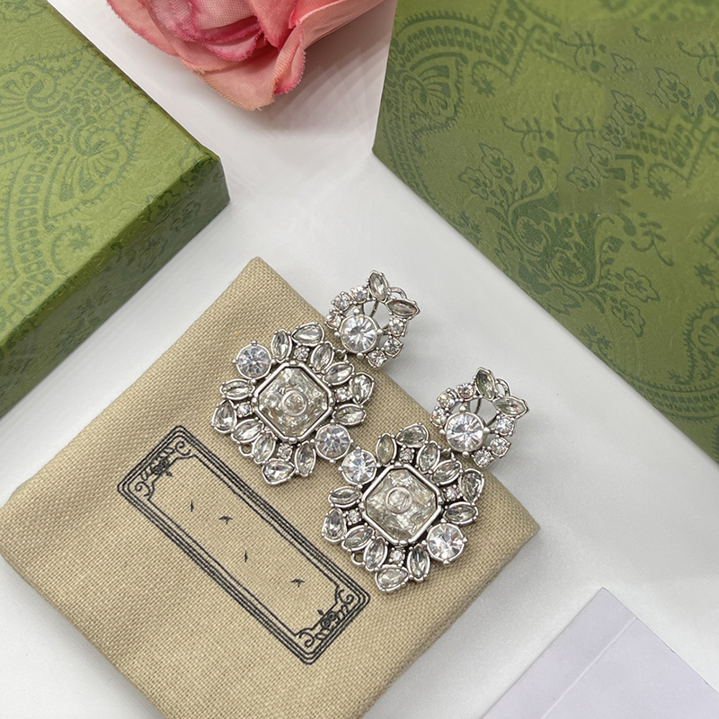 Luxury Crystal Fashion Stud Earrings Womens Rhinestone Earstud Earring Wedding Jewelry Desigenr Brand Gold Silver Pendant Earring
Luxury Crystal Fashion Stud Earrings Womens Rhinestone Earstud Earring Wedding Jewelry Desigenr Brand Gold Silver Pendant Earring