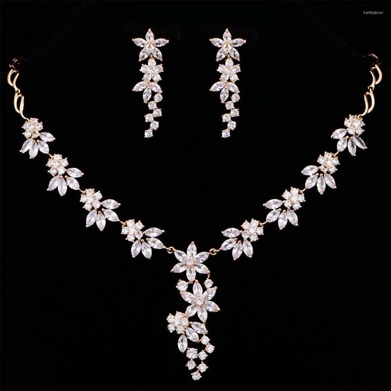 Necklace Earrings Set Arrival Gold Star Flower Cubic Zirconia For Women Party Jewelry Bridesmaid CZL-6146, Picture shown
Necklace Earrings Set Arrival Gold Star Flower Cubic Zirconia For Women Party Jewelry Bridesmaid CZL-6146, Picture shown