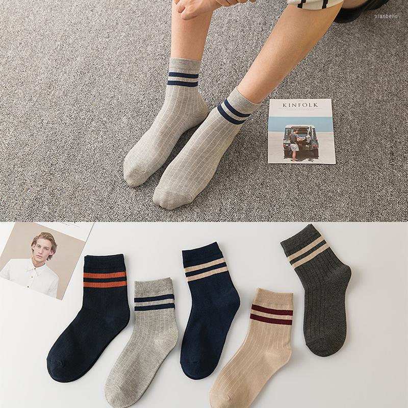 Men's Socks Fashion Draw High Quality Cotton Stripe Breathable Retro Original Host Novelty Warm Dress Calcetines
Men's Socks Fashion Draw High Quality Cotton Stripe Breathable Retro Original Host Novelty Warm Dress Calcetines