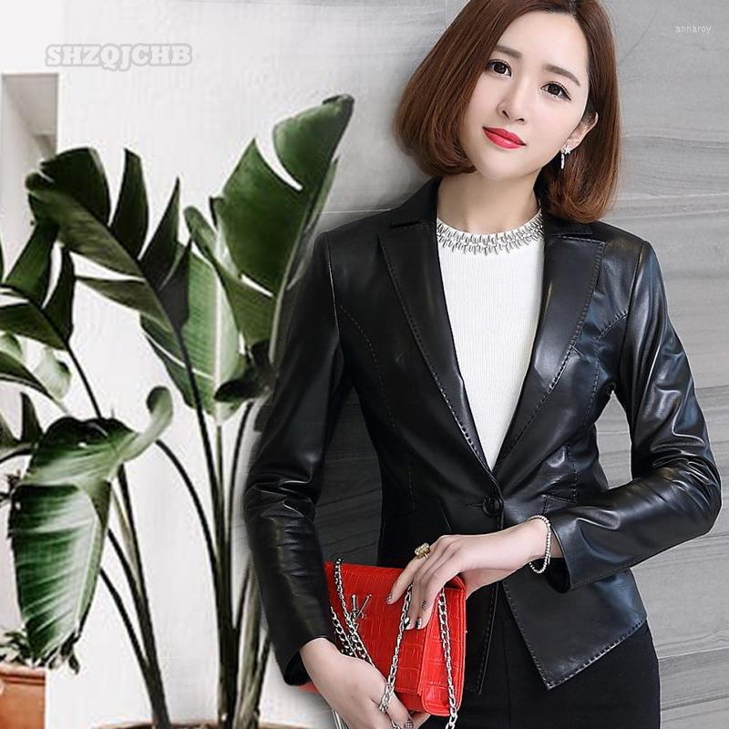 Women's Leather Winter Top Layer Sheepskin Genuine Small Jacket Women's Short Motorcycle Jaqueta Feminina, Black
Women's Leather Winter Top Layer Sheepskin Genuine Small Jacket Women's Short Motorcycle Jaqueta Feminina, Black