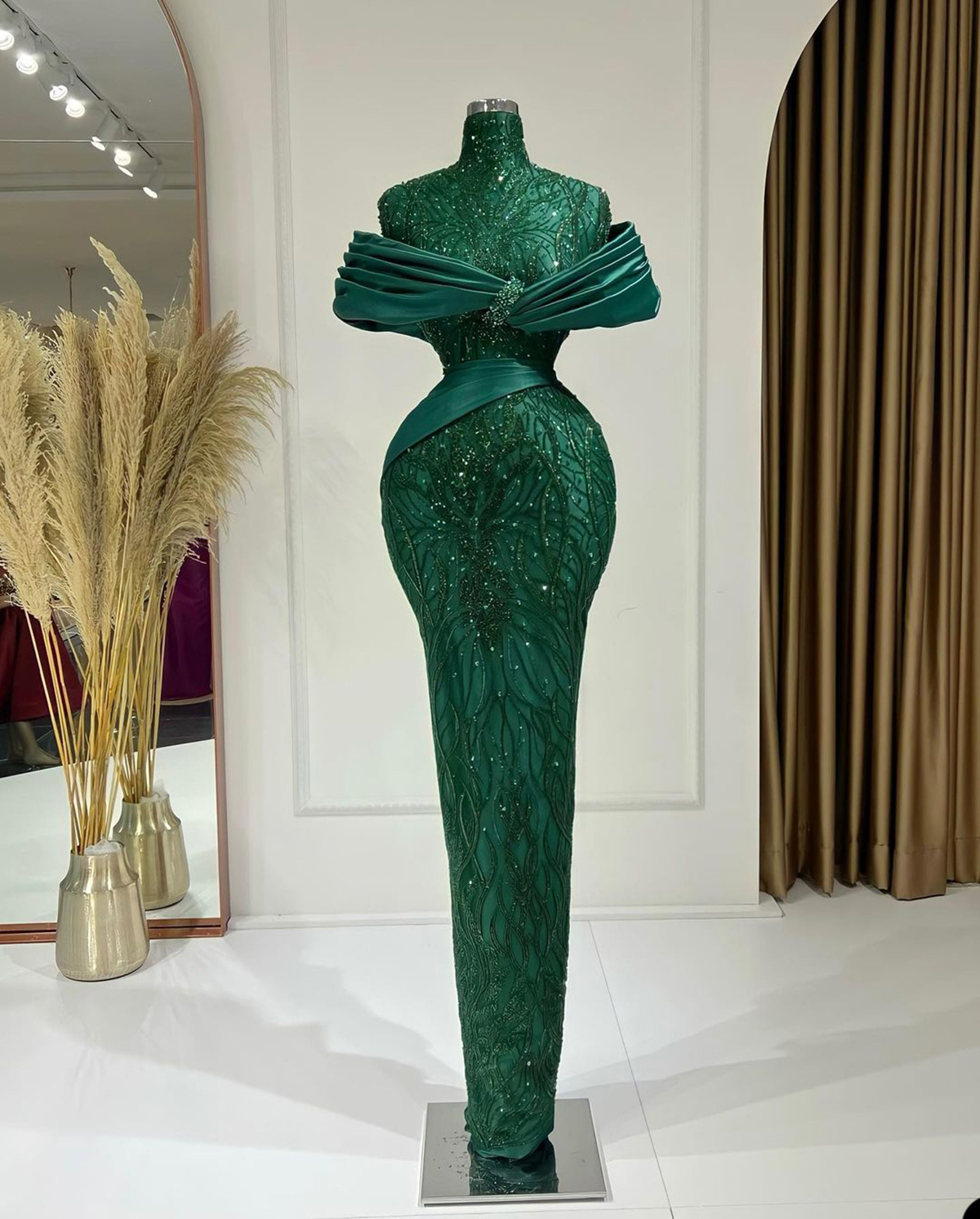 Vintage Emerable Green Prom Dresses High Neck Lace Mermaid Party Dresses Beaded Floor Length Custom Made Evening Dress