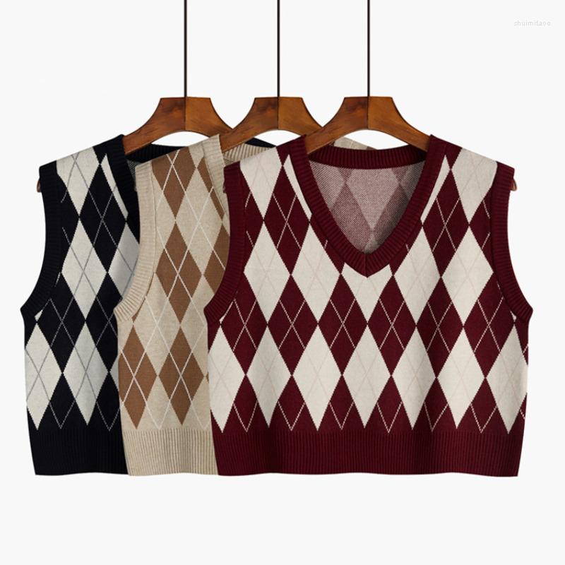Women's Vests Retro Knitted Black Argyle Sweater Vest V-neck Korean Waistcoat For Winter Coat Women Tank Vintage Top Knit Jackets
Women's Vests Retro Knitted Black Argyle Sweater Vest V-neck Korean Waistcoat For Winter Coat Women Tank Vintage Top Knit Jackets