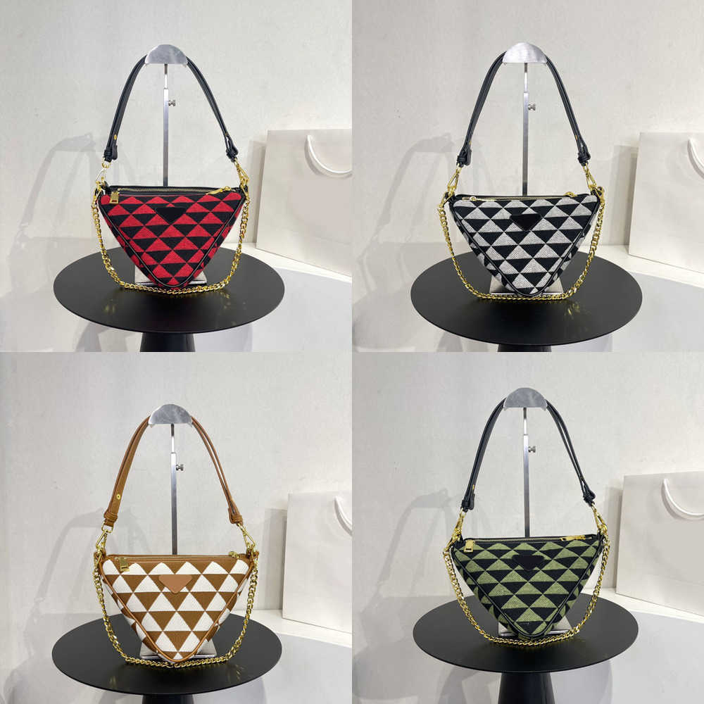 Two in One Triangle Bags Women Handbag Shoulder Leather Luxury Designer Brand Crossbody Female Fanny Pack 220324, Black
Two in One Triangle Bags Women Handbag Shoulder Leather Luxury Designer Brand Crossbody Female Fanny Pack 220324, Black