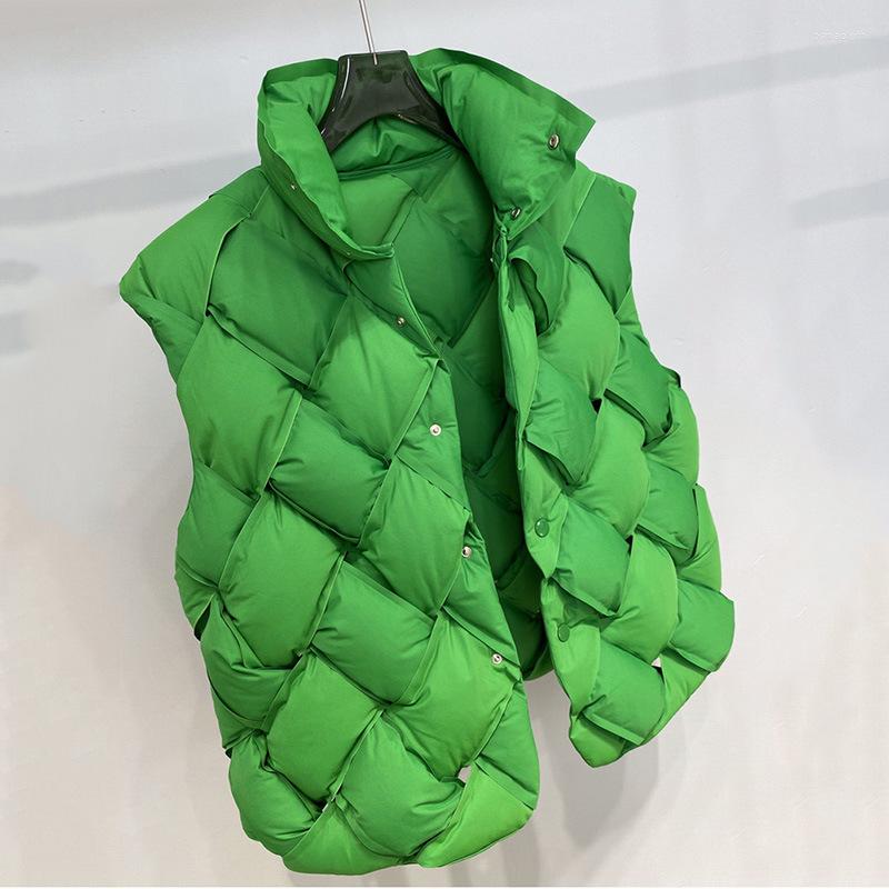 Women's Vests Hand Woven Diamond Vest Women's Winter Fashion Design Loose Warm Coat