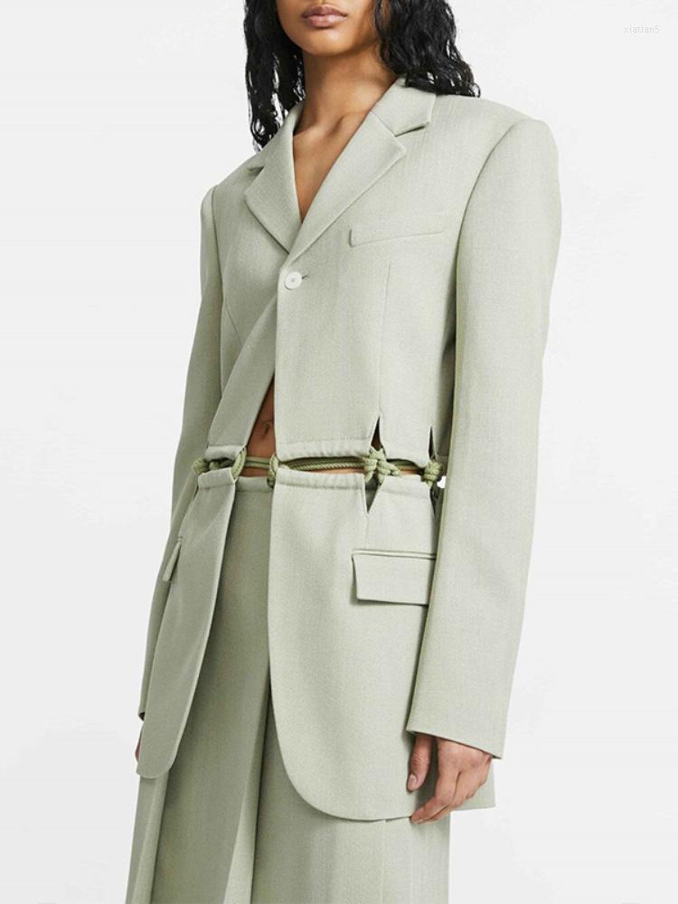 Women's Suits Solid 2022 Color Hollow Casual Commuter Waist-skimming Women Suit High Quality Elegant Fasion Rope Knot Patchwork Female Coat, White
Women's Suits Solid 2022 Color Hollow Casual Commuter Waist-skimming Women Suit High Quality Elegant Fasion Rope Knot Patchwork Female Coat, White