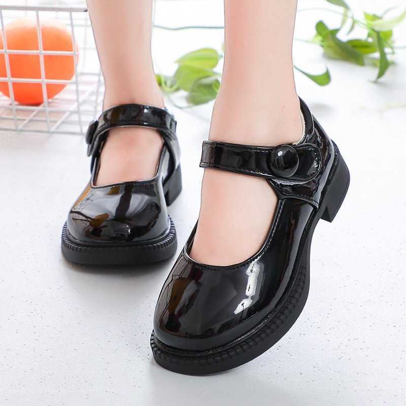 Flat shoes Girls Leather Shoes for Wedding Party Black White School Children Dress Princess Sweet Kids Mary Janes Classic 26-36 T221201
Flat shoes Girls Leather Shoes for Wedding Party Black White School Children Dress Princess Sweet Kids Mary Janes Classic 26-36 T221201