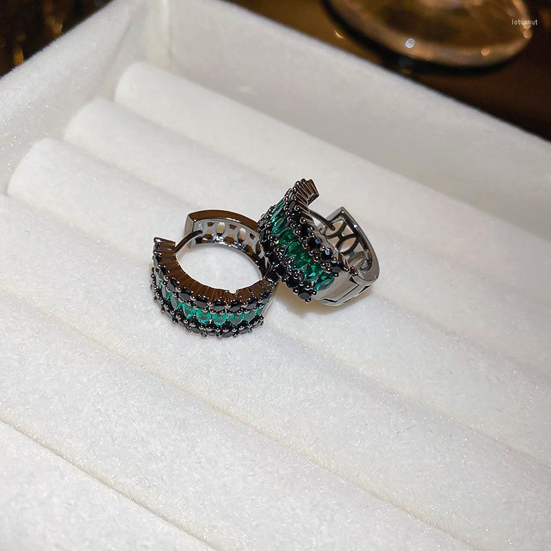 Hoop Earrings Minar Dainty Shinning Green Color CZ Cubic Zirconia For Women Brass Gold C Shaped Chunky Earring Daily Jewelry
Hoop Earrings Minar Dainty Shinning Green Color CZ Cubic Zirconia For Women Brass Gold C Shaped Chunky Earring Daily Jewelry