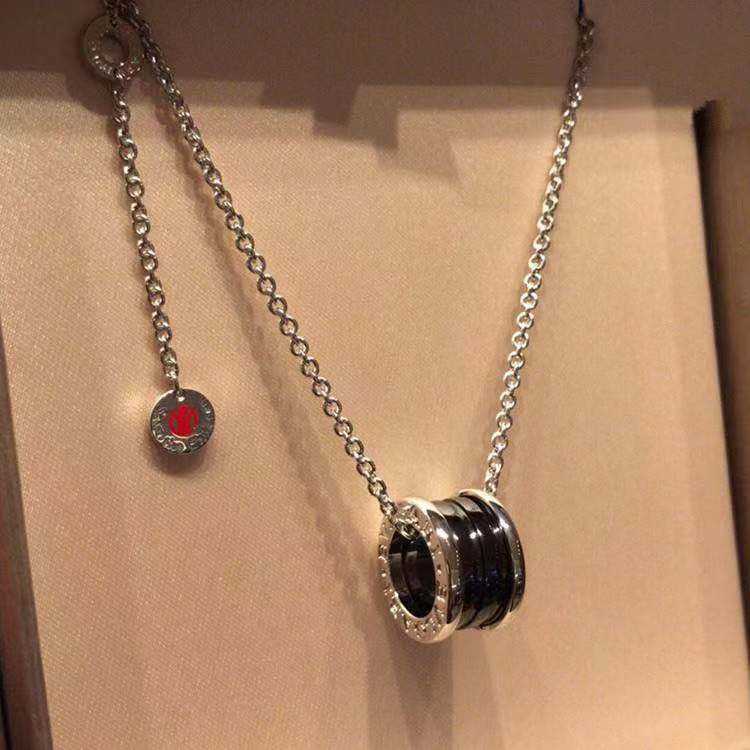 bulgar gold designer necklaces Little Red Charity Necklace Women's Small Wild Waist Spring Full Diamond Couple's Collar Chain
bulgar gold designer necklaces Little Red Charity Necklace Women's Small Wild Waist Spring Full Diamond Couple's Collar Chain