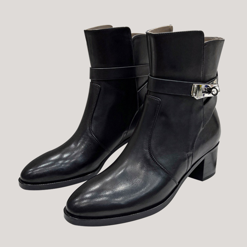 2023 New Designer Boots Women's Leather Martin Short Boots Fashion Round Toe Thick Heel Shoes Solid Color Lap Black Size 35-41, Black f
2023 New Designer Boots Women's Leather Martin Short Boots Fashion Round Toe Thick Heel Shoes Solid Color Lap Black Size 35-41, Black f