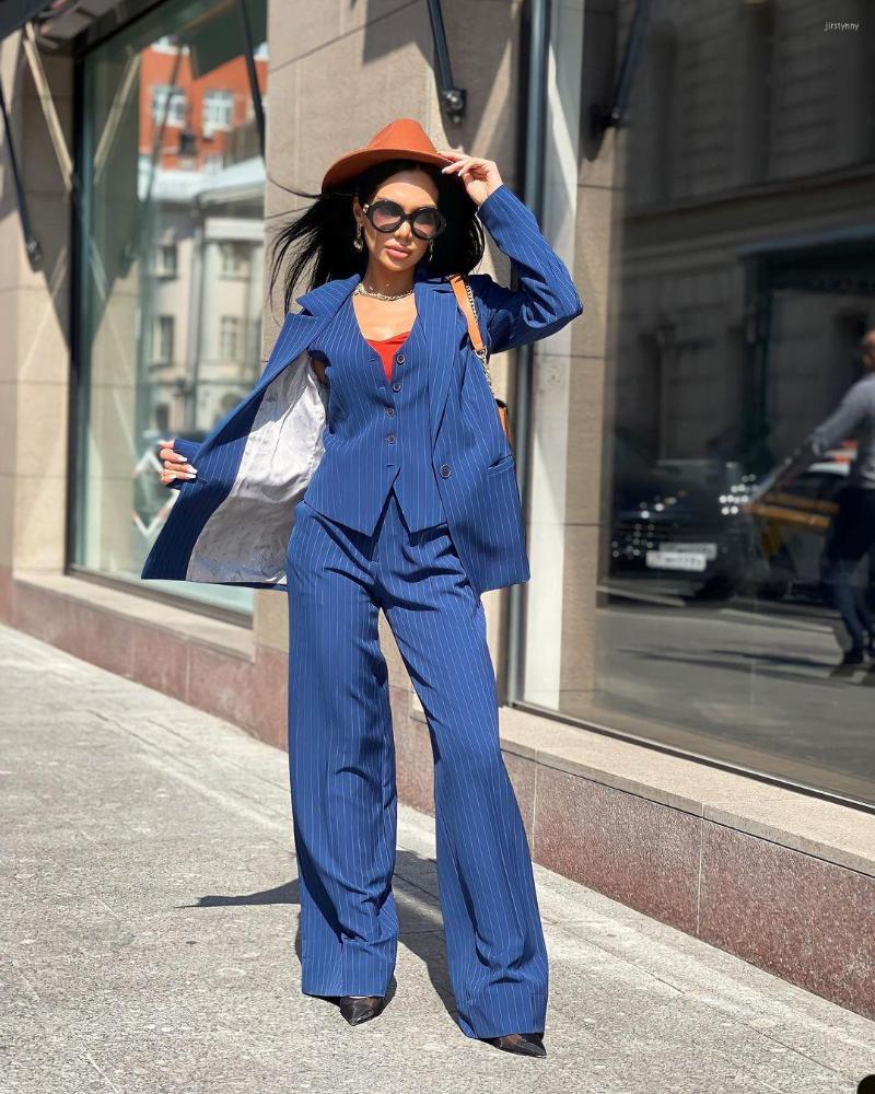 Women's Two Piece Pants Stripe Royal Blue Women Suits Set Business Formal Party Dress 3 Pieces Blazer Jacket Waistcoat Trousers Custom Made, Rose red
Women's Two Piece Pants Stripe Royal Blue Women Suits Set Business Formal Party Dress 3 Pieces Blazer Jacket Waistcoat Trousers Custom Made, Rose red