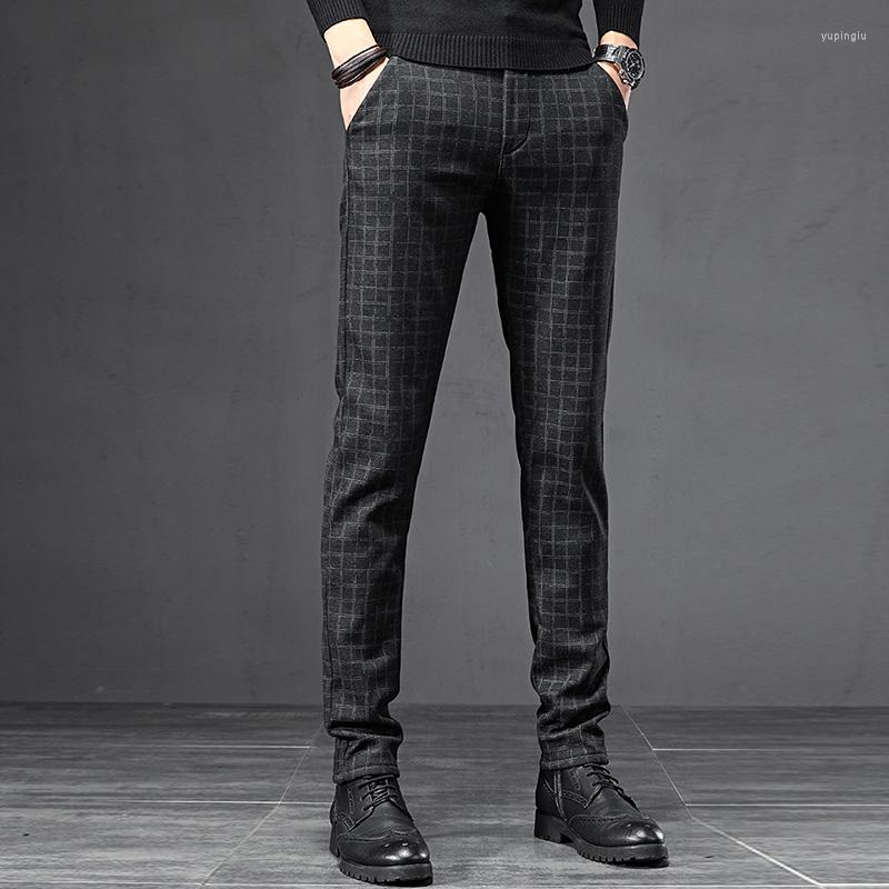 Men's Pants 2022 Autumn Trendy Men's Plaid Cotton Stretch Korean Casual Slim Fit Elastic Waist Elegant Business Classic Trousers, Black
Men's Pants 2022 Autumn Trendy Men's Plaid Cotton Stretch Korean Casual Slim Fit Elastic Waist Elegant Business Classic Trousers, Black