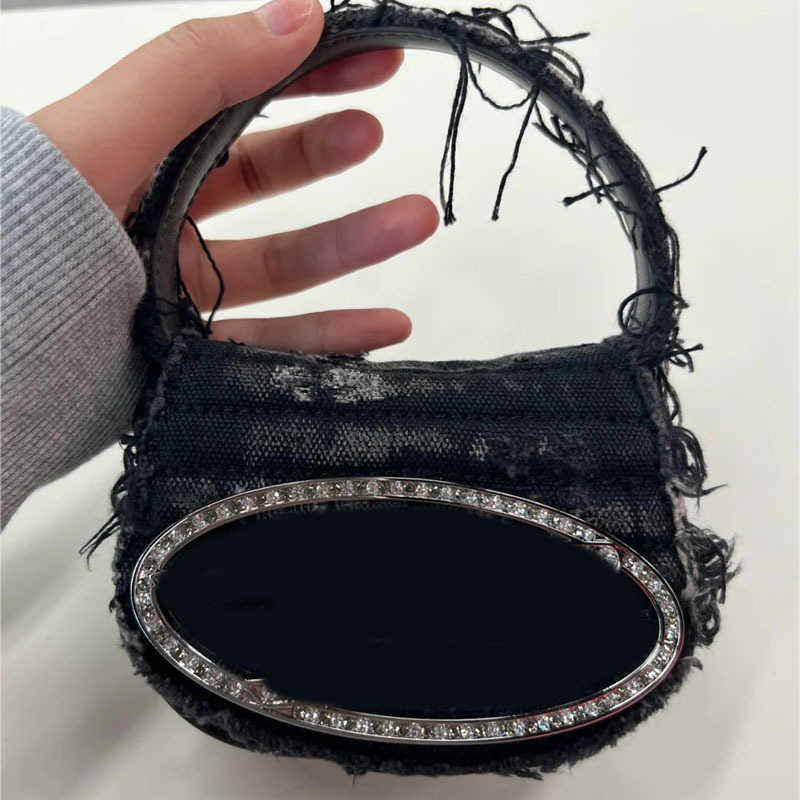 Evening Bags D Shoulder Bags Luxury handbags Women Top Handle Purse Half Round Design Brand Leather Underarm Flap Shoulder Bag Fashion Handbags 220507, Black--12cm
Evening Bags D Shoulder Bags Luxury handbags Women Top Handle Purse Half Round Design Brand Leather Underarm Flap Shoulder Bag Fashion Handbags 220507, Black--12cm