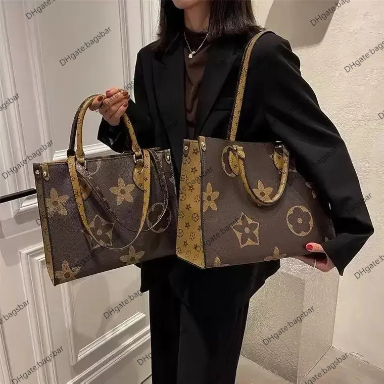 Designer Bags Women Handbags LVS Monograms ONTHEGO GM MM PU Genuine Leather Louiseitys Handbag viutonity Purse Tote Bag Shoulder Cross body Female backpack ON THE GO, Samll coin purse
Designer Bags Women Handbags LVS Monograms ONTHEGO GM MM PU Genuine Leather Louiseitys Handbag viutonity Purse Tote Bag Shoulder Cross body Female backpack ON THE GO, Samll coin purse