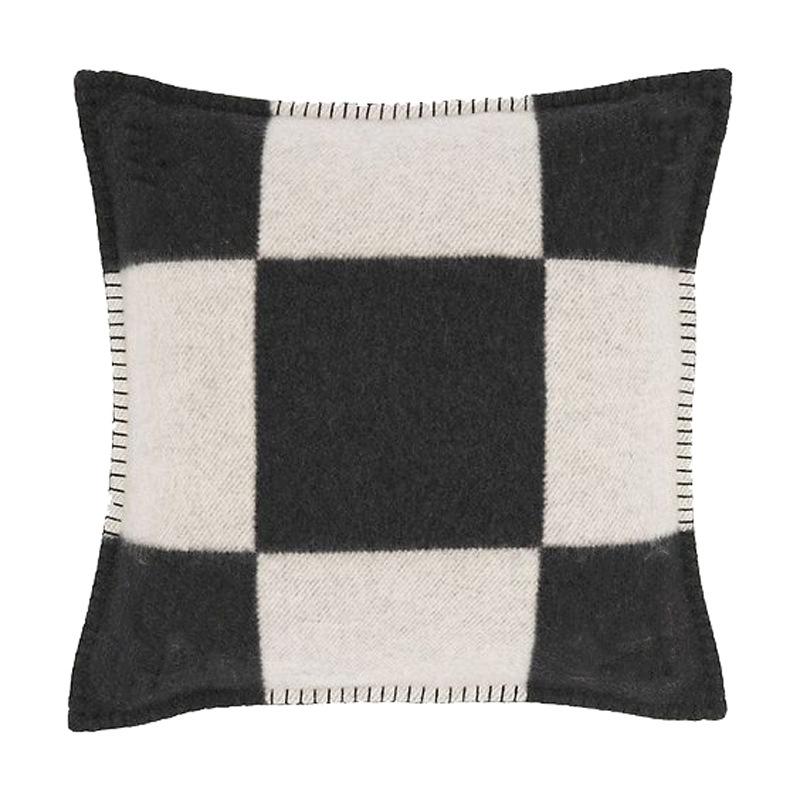 Pillow Case letter pillow case cashmere designer pillowcase woven jacquard 4545cm 6565cm custom cushion cover sofa wool covers heat 26W0117