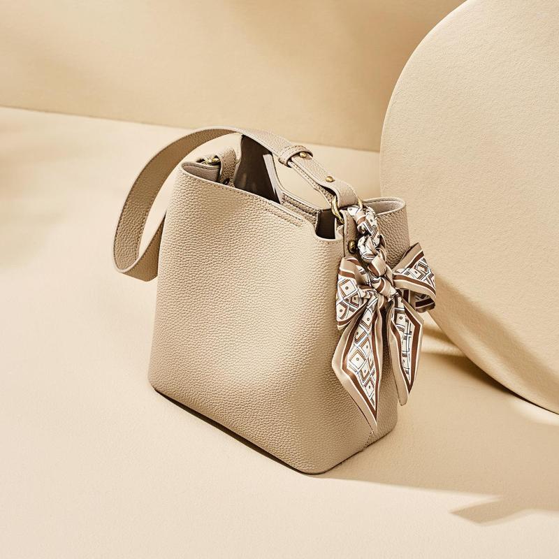 Evening Bags Luxury Genuine High Brand Quality Bag Women's Autumn And Winter Messenger 2023 Leather Bucket Fashion Trend Handbag, Elephant gray
Evening Bags Luxury Genuine High Brand Quality Bag Women's Autumn And Winter Messenger 2023 Leather Bucket Fashion Trend Handbag, Elephant gray