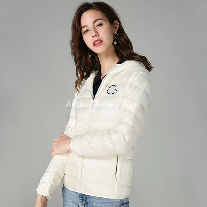 Womens jacket Monclair designer vest autumn winter short windbreaker warm animal embroidery top fashion soft light lady temperament windbreakers
Womens jacket Monclair designer vest autumn winter short windbreaker warm animal embroidery top fashion soft light lady temperament windbreakers