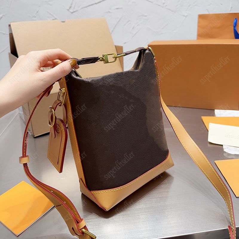 Fashion Shoulder Bag Luxury Designer Bucket Bags Leather Crossbody Women Handbags Classic Handbag Women Cross Body Mini Tote Wallet Travel Purse Artwork, Brown
Fashion Shoulder Bag Luxury Designer Bucket Bags Leather Crossbody Women Handbags Classic Handbag Women Cross Body Mini Tote Wallet Travel Purse Artwork, Brown