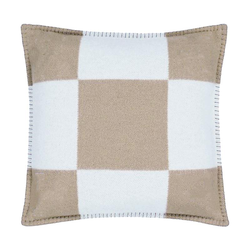 Pillow Case letter pillow case cashmere designer pillowcase woven jacquard 4545cm 6565cm custom cushion cover sofa wool covers heat 26W0117