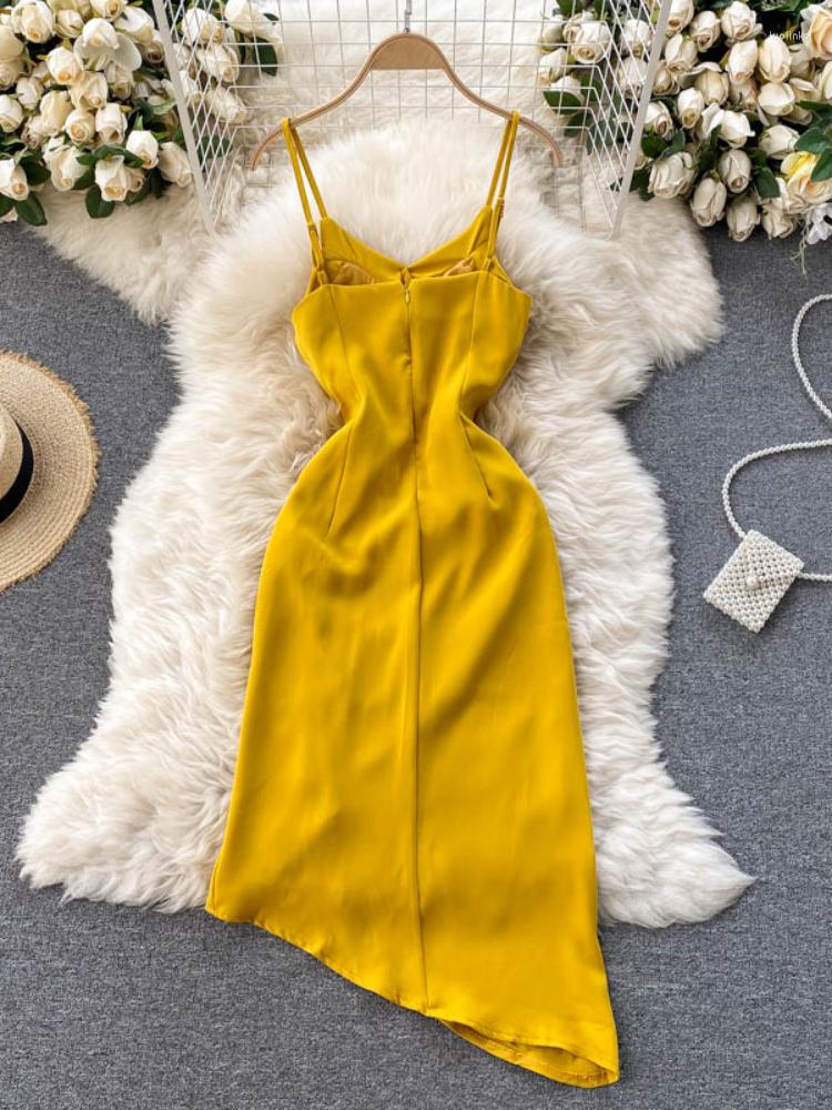 Casual Dresses Nomikuma Vestidos Elegantes Para Mujer Summer Sleeveless Irregular Hem Simple Vestido Feminino Vintage Fashion Sexy Women, White
Casual Dresses Nomikuma Vestidos Elegantes Para Mujer Summer Sleeveless Irregular Hem Simple Vestido Feminino Vintage Fashion Sexy Women, White