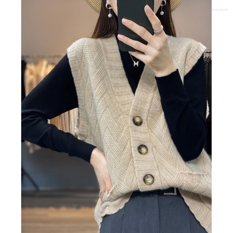Women's Knits Autumn And Winter Women's V-neck Mat Plaited Solid Color Cardigan Vest Soft Comfortable Buckle L2215, Black
Women's Knits Autumn And Winter Women's V-neck Mat Plaited Solid Color Cardigan Vest Soft Comfortable Buckle L2215, Black