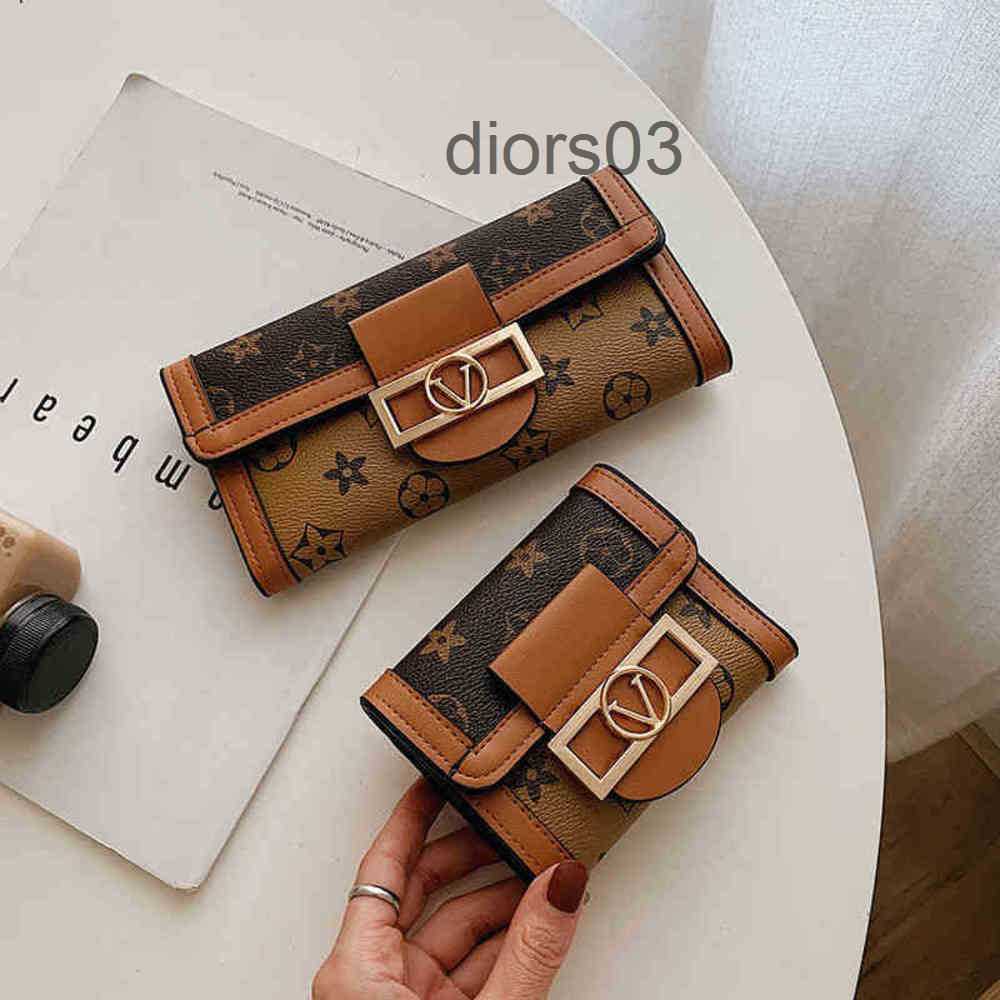 cc Wallet Card Womens Mens Fashion Bags New European and American Printing Folding Short Fashion Multi Card Long Daughter Hand Bag Zero Wallet, Short brown
cc Wallet Card Womens Mens Fashion Bags New European and American Printing Folding Short Fashion Multi Card Long Daughter Hand Bag Zero Wallet, Short brown