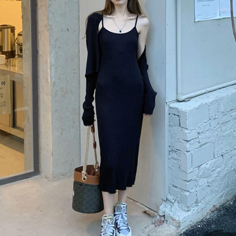 Casual Dresses Elegant Knitted Dress Woemn 2022 Autumn Sweet Sexy Korean Party Strap High Waist Faity Office Lady Midi, Black cardigan
Casual Dresses Elegant Knitted Dress Woemn 2022 Autumn Sweet Sexy Korean Party Strap High Waist Faity Office Lady Midi, Black cardigan