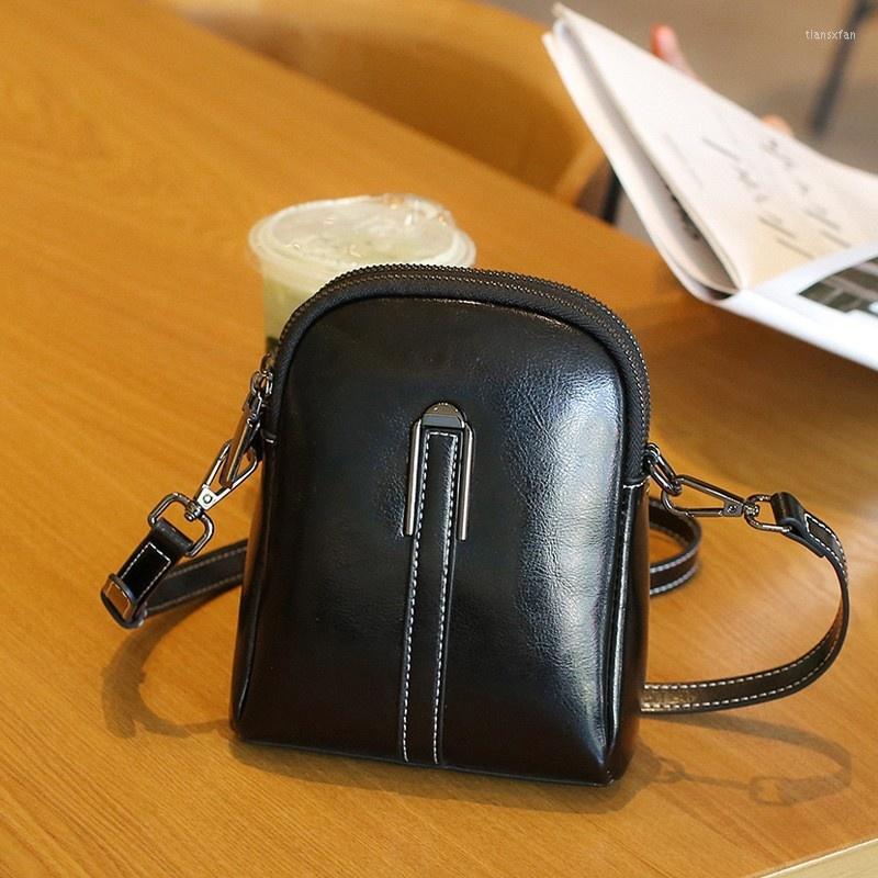 Evening Bags Luxury Genuine High Brand Quality 2023 Summer Mobile Women's Oilwax Leather Fashion Versatile Light Crossbody Shell Mini, Black
Evening Bags Luxury Genuine High Brand Quality 2023 Summer Mobile Women's Oilwax Leather Fashion Versatile Light Crossbody Shell Mini, Black