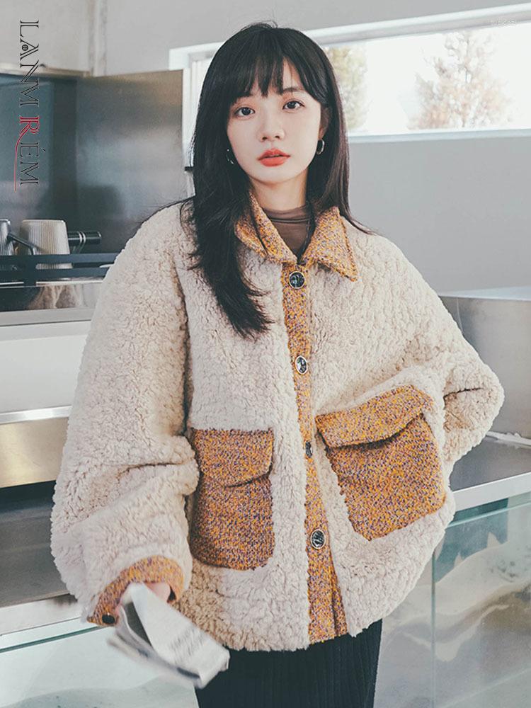 Women' Fur LANMREM Lamb Wool Coat For Women Contrast Color Stitching Leather Lapel Single Breasted Warm Coats Female 2022 Winter 2L1098, As shown 
Women' Fur LANMREM Lamb Wool Coat For Women Contrast Color Stitching Leather Lapel Single Breasted Warm Coats Female 2022 Winter 2L1098, As shown