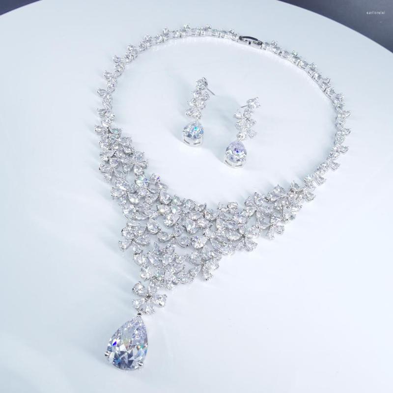 Necklace Earrings Set 2022 FASHION Flowers CZ Crystal Zircon Earring Wedding Bride Banquet Formal Dress Jewelry, Picture shown
Necklace Earrings Set 2022 FASHION Flowers CZ Crystal Zircon Earring Wedding Bride Banquet Formal Dress Jewelry, Picture shown