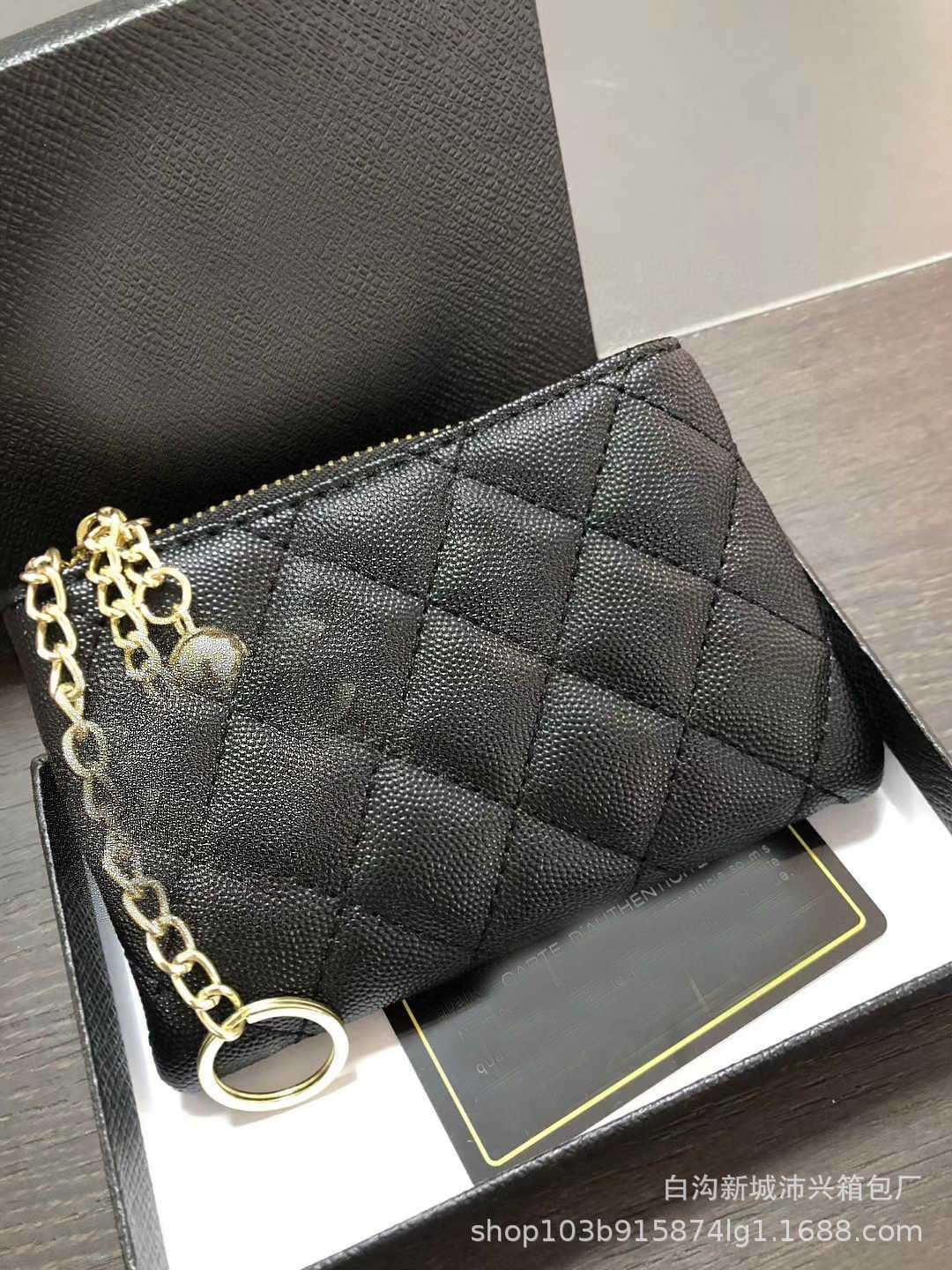 Clutch Bags 2022 Spring and Summer New Women's Xiaoxiang/Fenglingge Handbag Fashion Little Golden Ball Change Key Bag Small Square Bag/, Black9
Clutch Bags 2022 Spring and Summer New Women's Xiaoxiang/Fenglingge Handbag Fashion Little Golden Ball Change Key Bag Small Square Bag/, Black9