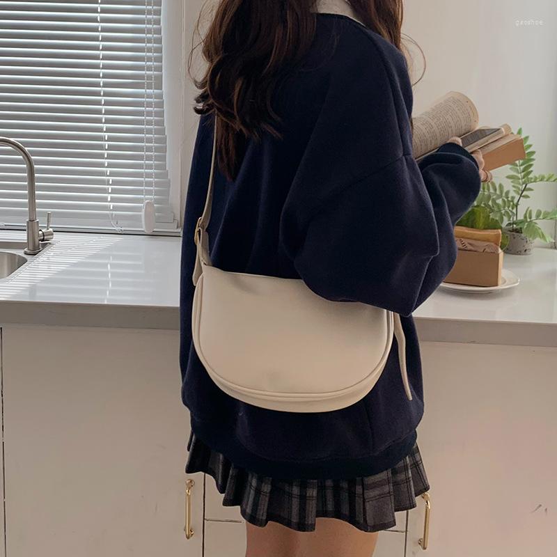 Evening Bags 2022 Fashion Versatile Casual Black For Women Shoulder Bag Party Gathering Messenger Dumpling Wallet Birthday Gift
Evening Bags 2022 Fashion Versatile Casual Black For Women Shoulder Bag Party Gathering Messenger Dumpling Wallet Birthday Gift