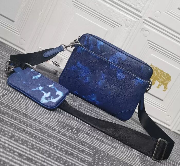 Luxurys Designers Bags Cross Body Men Handbags Women Ladies Bags Messenger Bag Leather Pillow Female Totes Shoulder Handbag, Withlogo
Luxurys Designers Bags Cross Body Men Handbags Women Ladies Bags Messenger Bag Leather Pillow Female Totes Shoulder Handbag, Withlogo