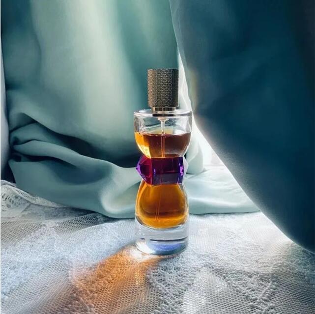 Brand Manifesto Perfume 90ml Women Fragrance 3fl.oz Eau De Parfum Long Lasting Smell Strong Scent Perfumes Purple Diamond Bottle Cologne Spray
Brand Manifesto Perfume 90ml Women Fragrance 3fl.oz Eau De Parfum Long Lasting Smell Strong Scent Perfumes Purple Diamond Bottle Cologne Spray