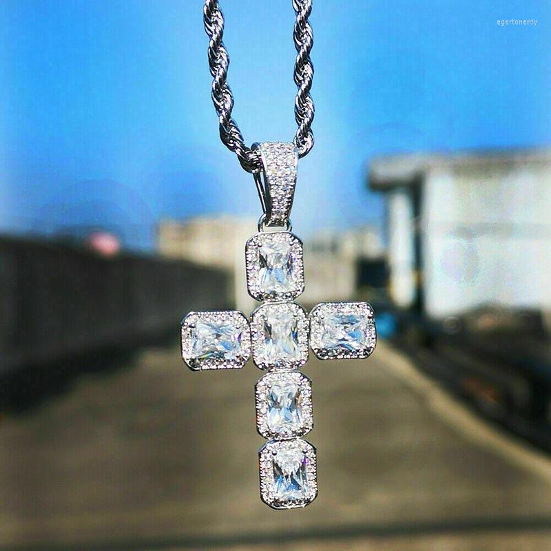 Pendant Necklaces Hip Hop Cross Necklace For Women Luxury Iced Out Cubic Zirconia Men Streetwear Sweater Chain Hippie Jewelry Gifts KCN014
Pendant Necklaces Hip Hop Cross Necklace For Women Luxury Iced Out Cubic Zirconia Men Streetwear Sweater Chain Hippie Jewelry Gifts KCN014
